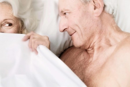 désir sexuel couple personnes âgées